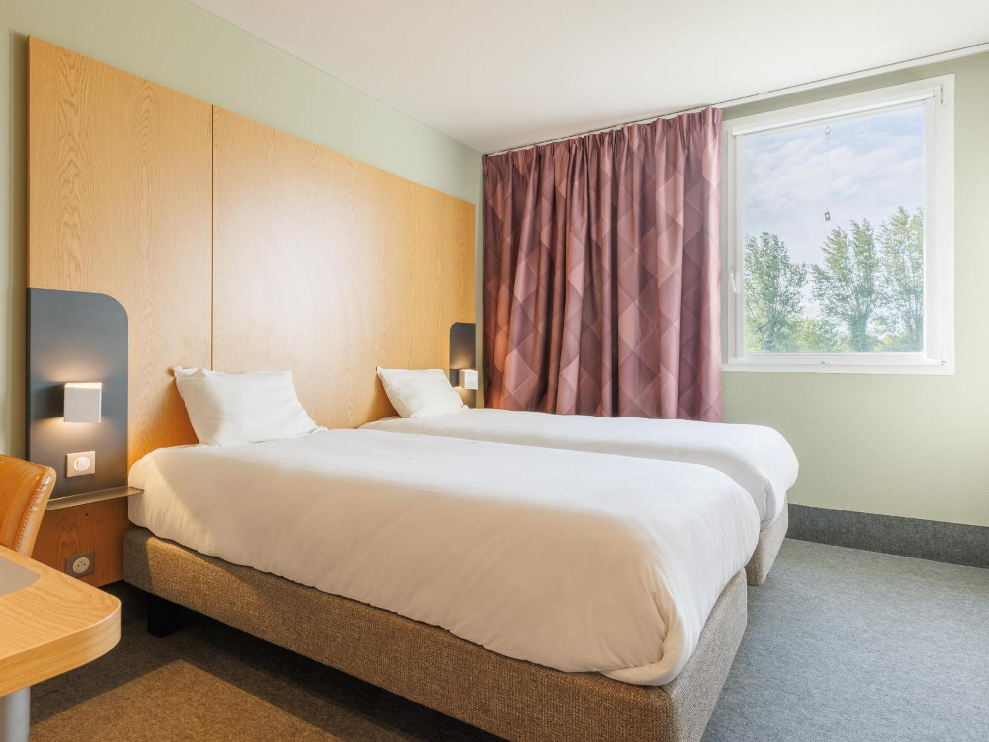 B&B Hotel Clermont-Ferrand Nord Ріон Екстер'єр фото