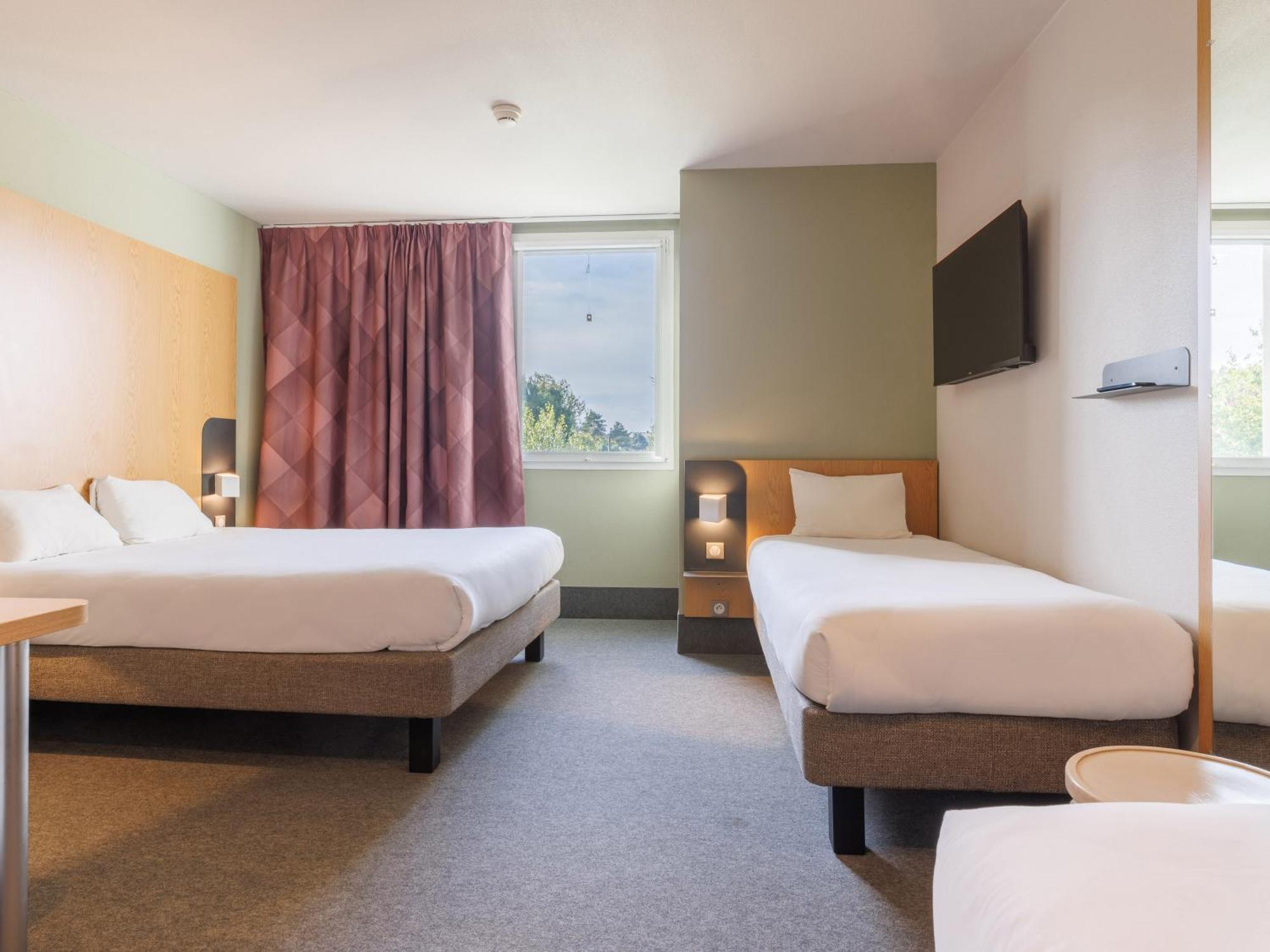B&B Hotel Clermont-Ferrand Nord Ріон Екстер'єр фото