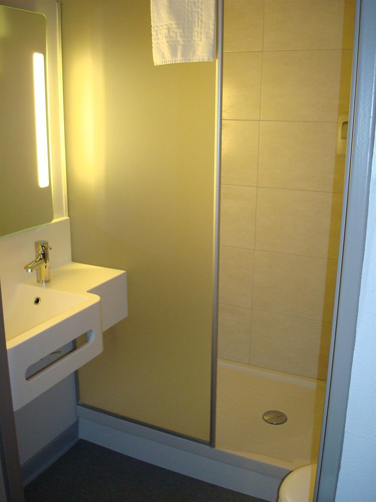 B&B Hotel Clermont-Ferrand Nord Ріон Екстер'єр фото